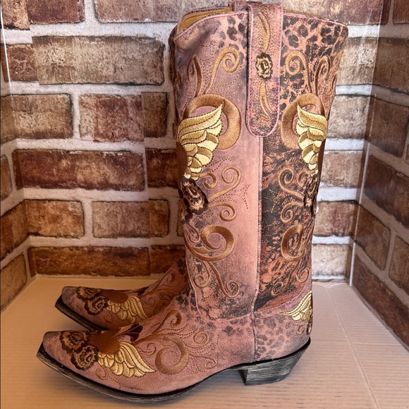 Old Gringo Pink and Gold Grace Boots - Picture 3 of 6